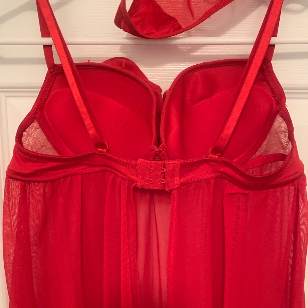 ⭐️NEVER WORN Jezebel Lace Babydoll Set - Picture 4 of 5